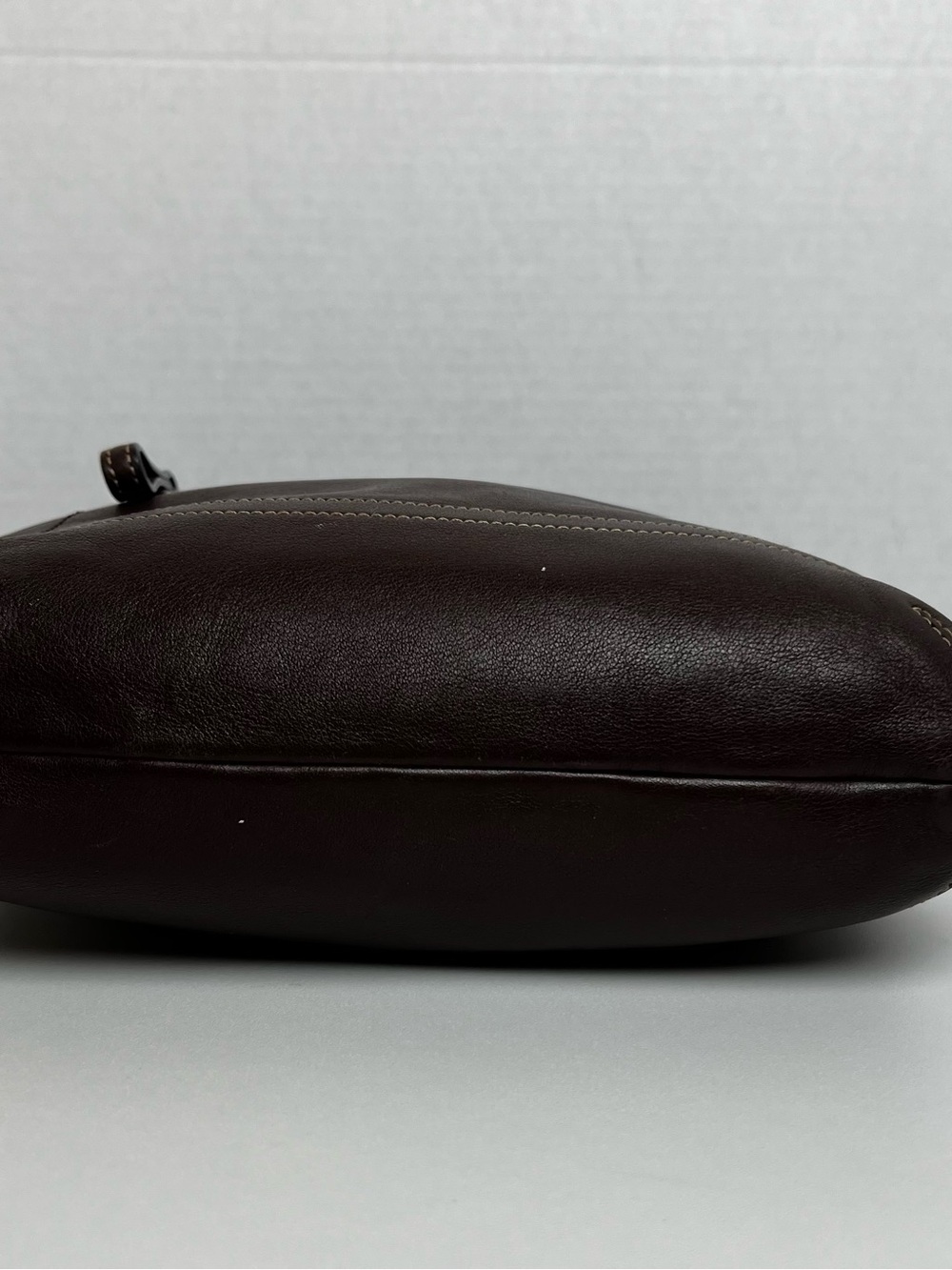 Coach Soho Duffle Brown Leather Slim Crossbody Bag Shoulder Purse Grommets 1415 - Picture 5 of 14